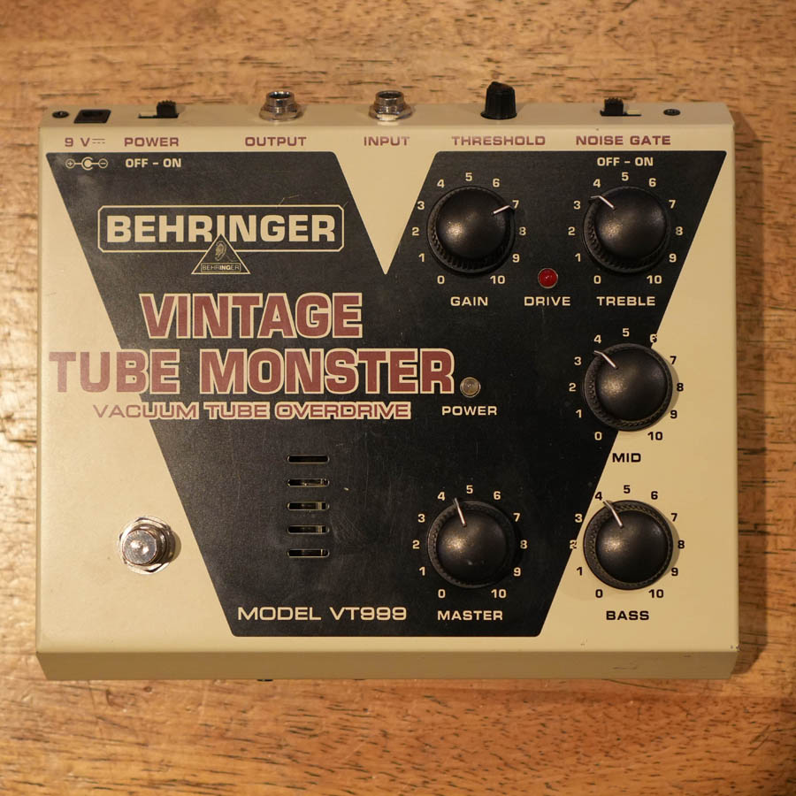 真空管オーバードライブ BEHRINGER VT999 VintageTube Amazon.com