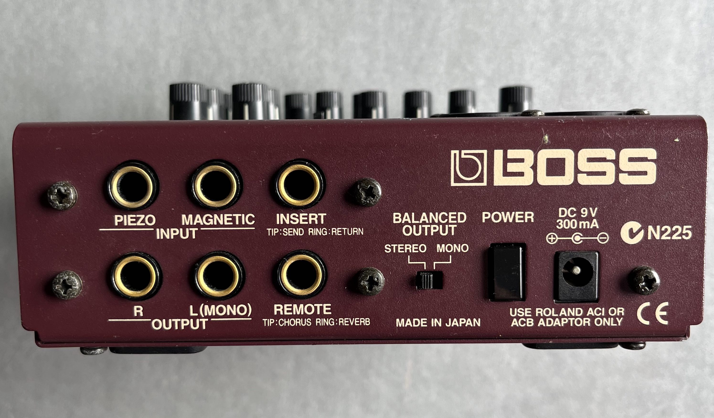 ボス BOSS AD-5 アコギプロセッサ プリアンプ エフェクターアダプター