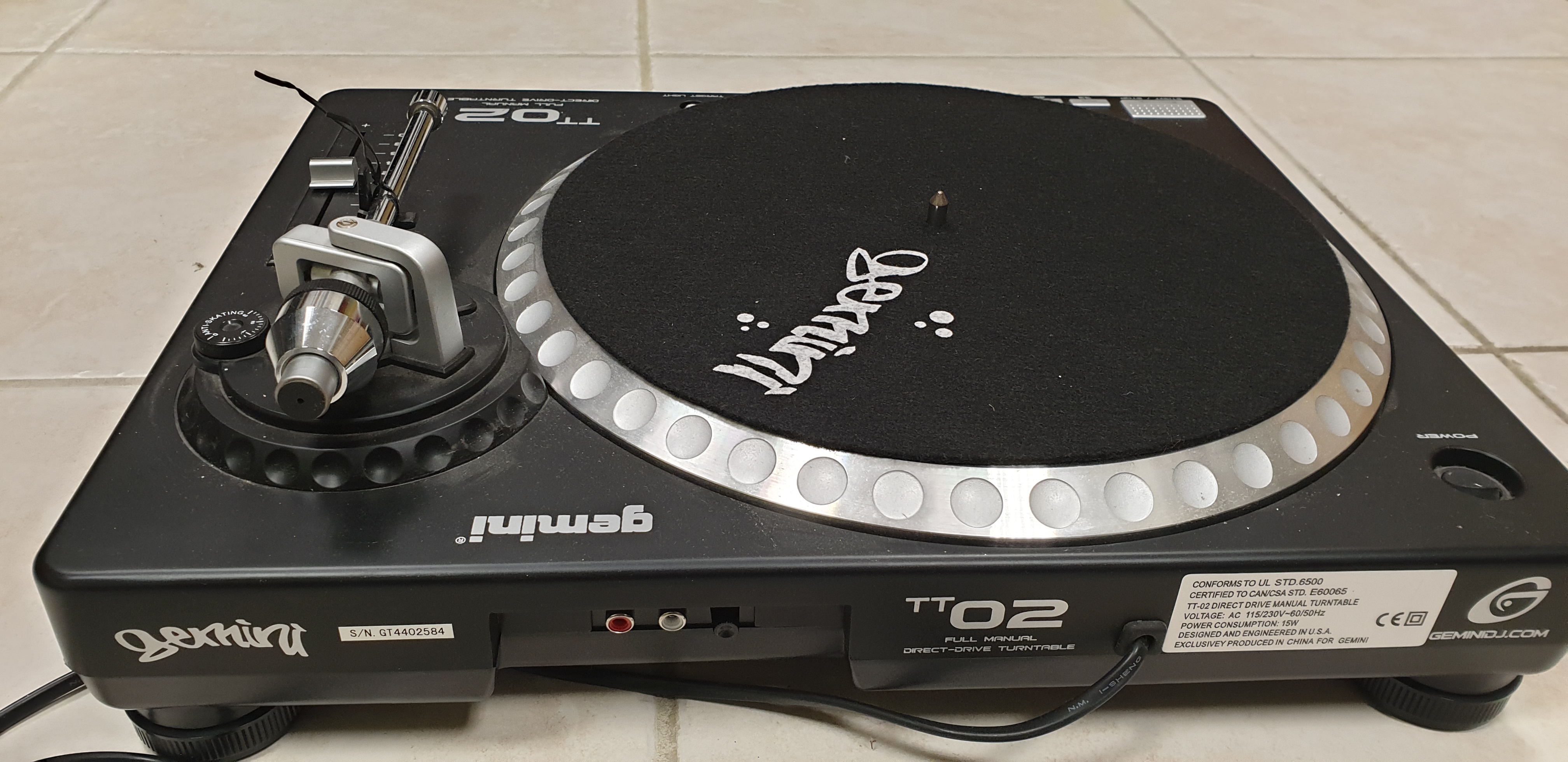 TT 02 - Gemini DJ TT 02 - Audiofanzine