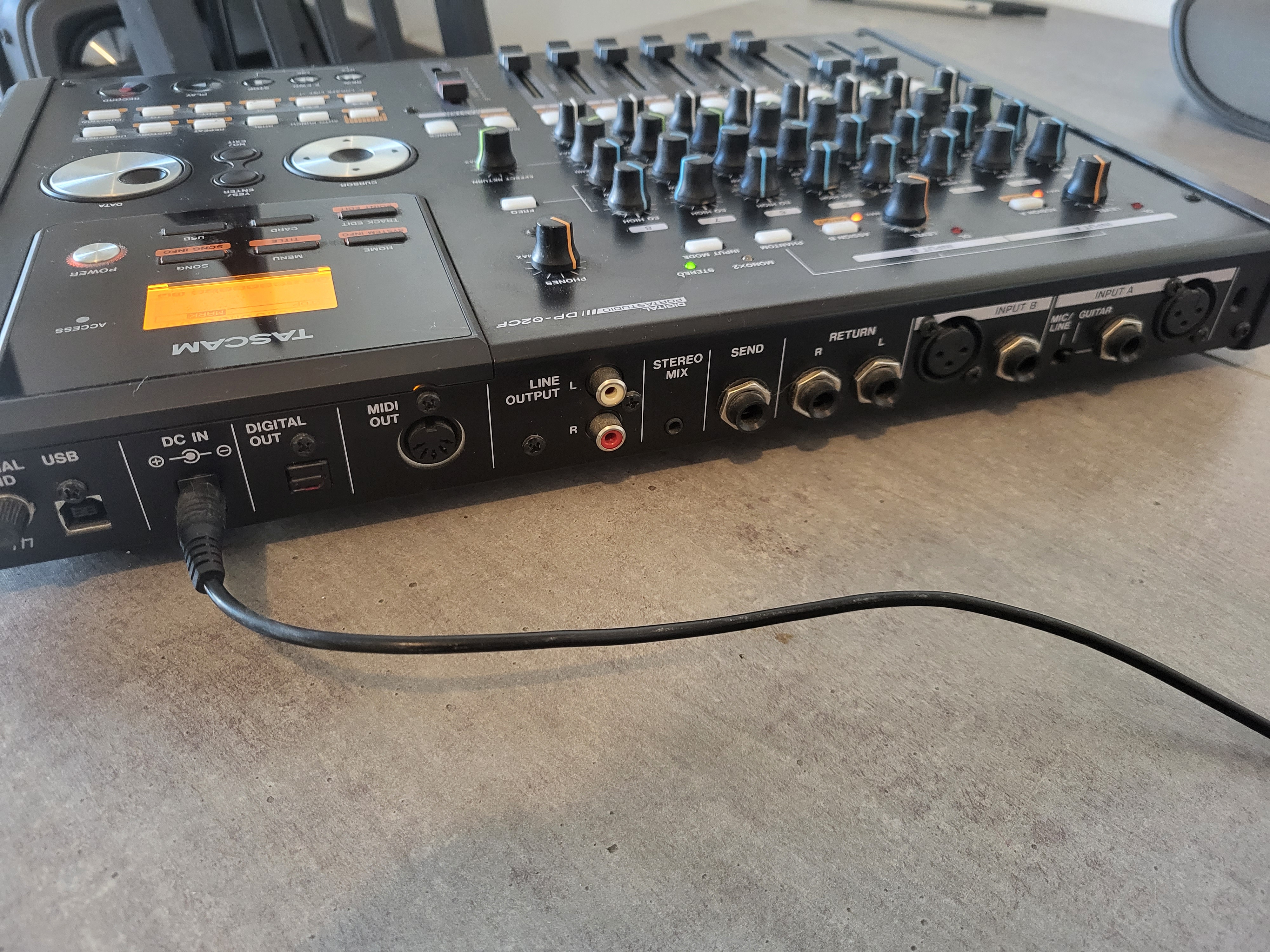 DP-02CF - Tascam DP-02CF - Audiofanzine