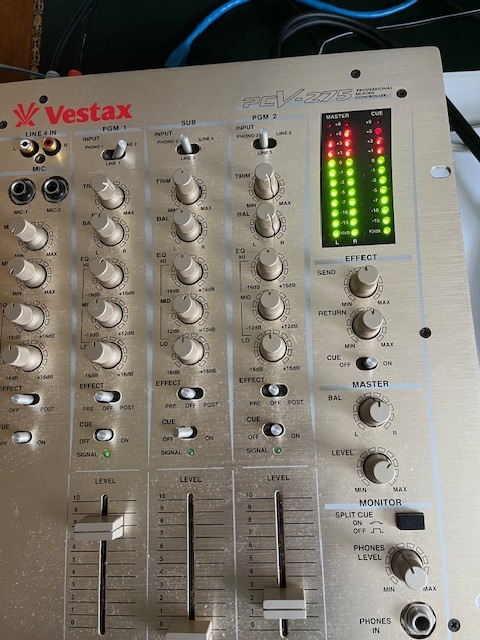PCV-275 - Vestax PCV-275 - Audiofanzine