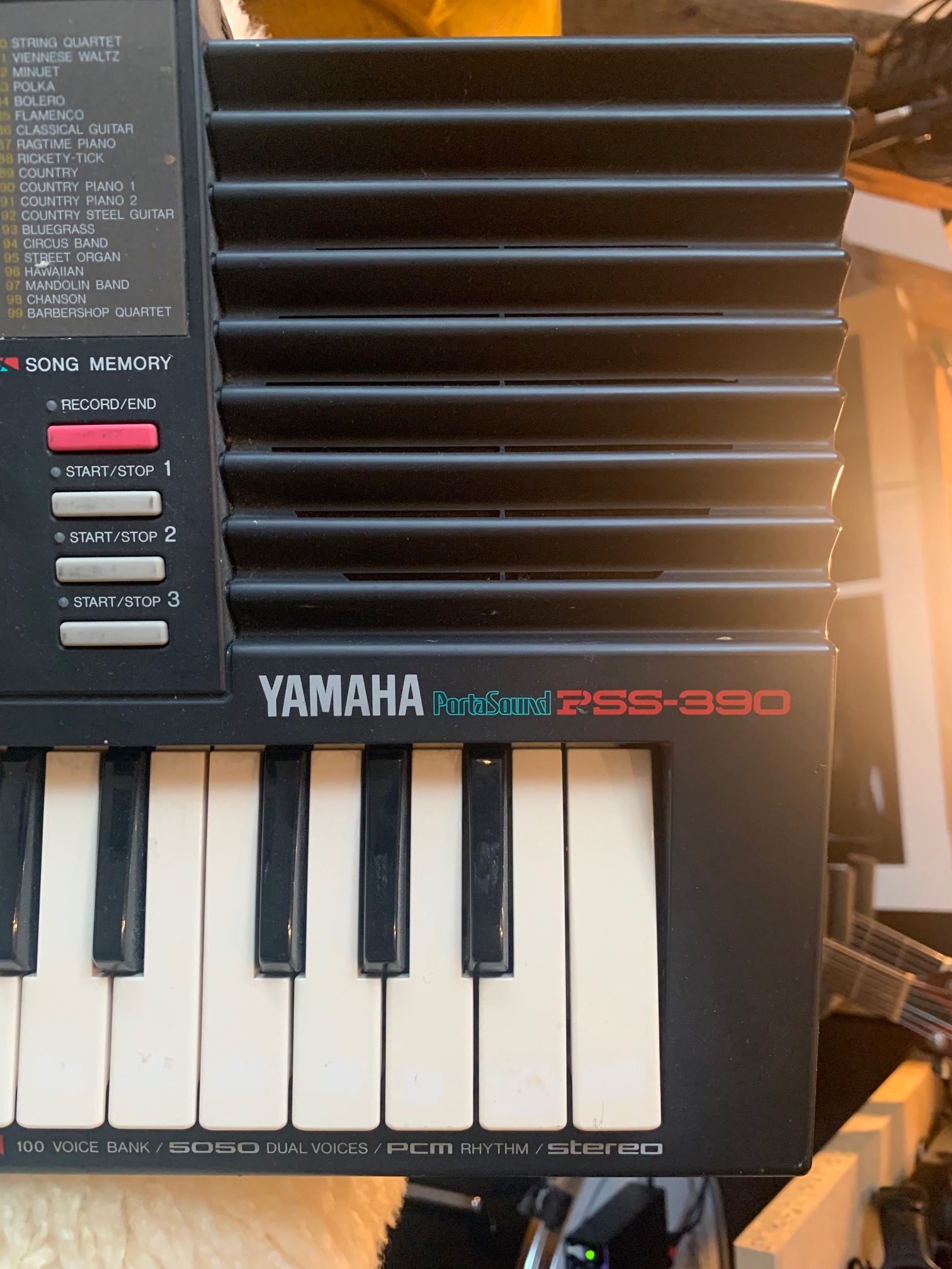 PSS-390 - Yamaha PSS-390 - Audiofanzine