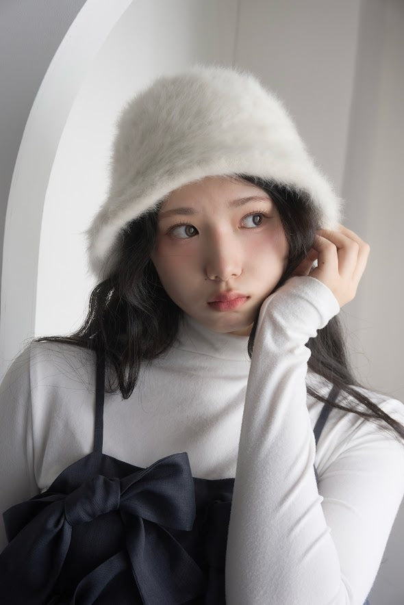 ファーバケットハット｜MELLOWNEON (メロウネオン) 公式サイト