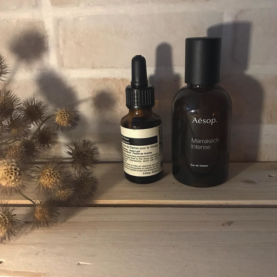 Aesopの香水はどんな香り？ユニセックスで使える全4種類の魅力や使い方