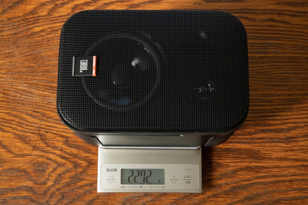 JBL Control 1 PROの重さを量ってみよう | あなたの趣味は何キロですか？