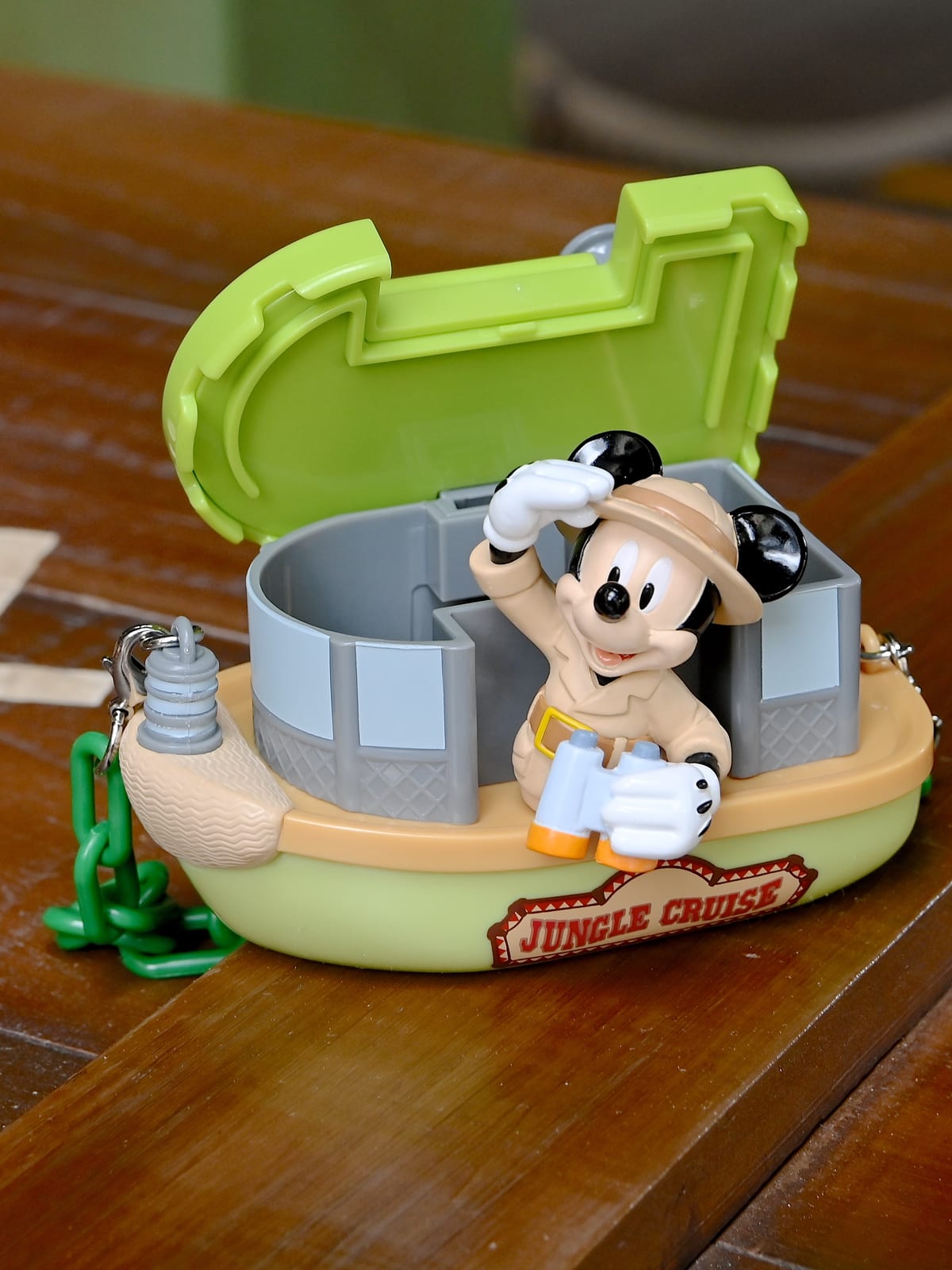 ジャングルクルーズ」に乗ったミッキー！東京ディズニーランド「ミニ