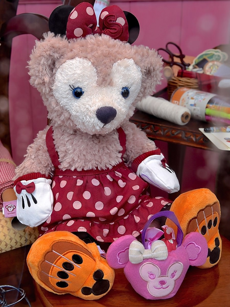 ミッキーたちに仮装☆”ダッフィーのハロウィーン2015