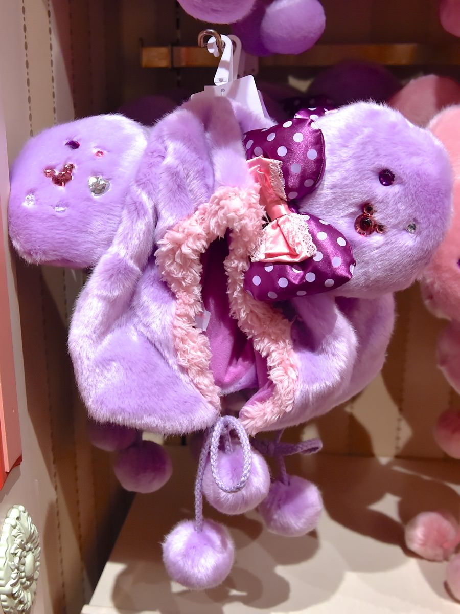 すっぽりかぶれてあったかかわいい☆ディズニーランドのカラフルミニー