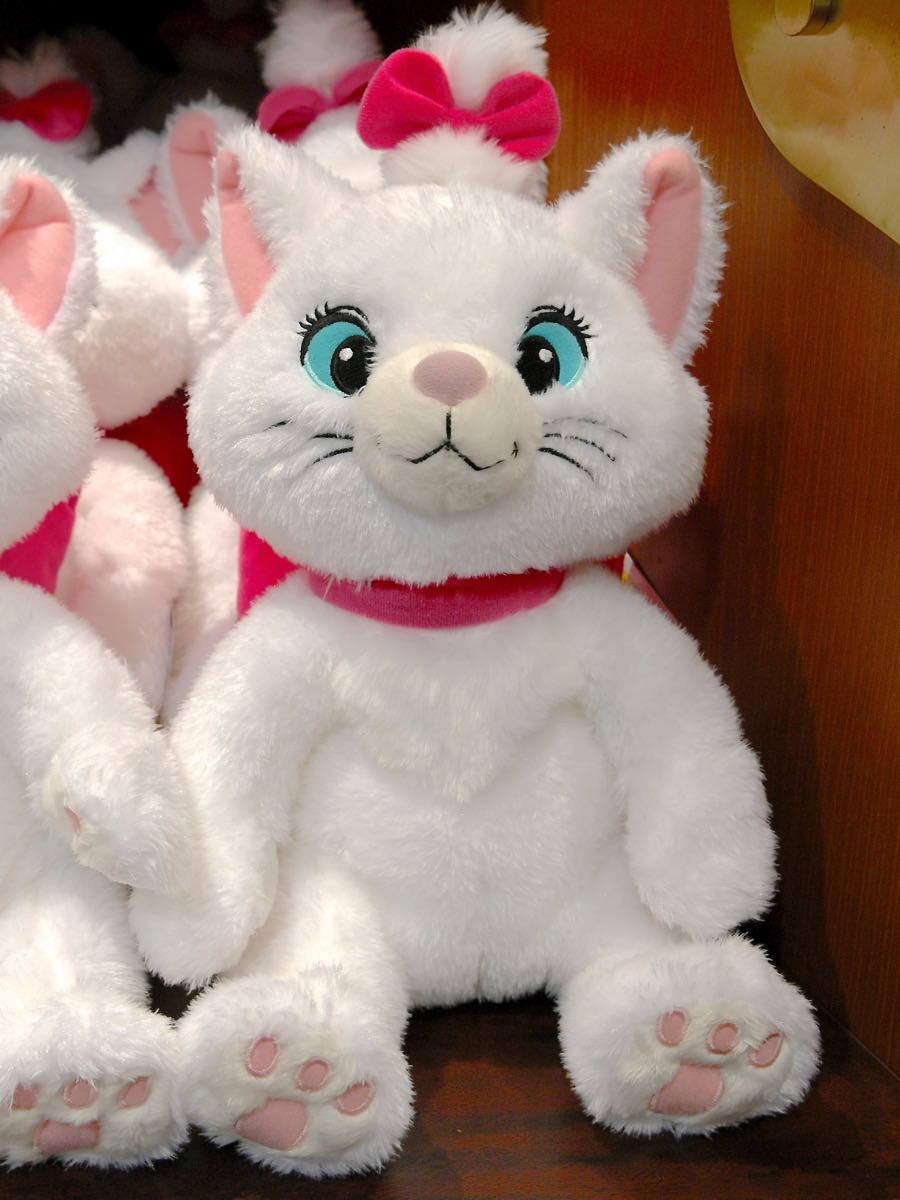 ふわふわな抱き心地！東京ディズニーランド マリー・フィガロ