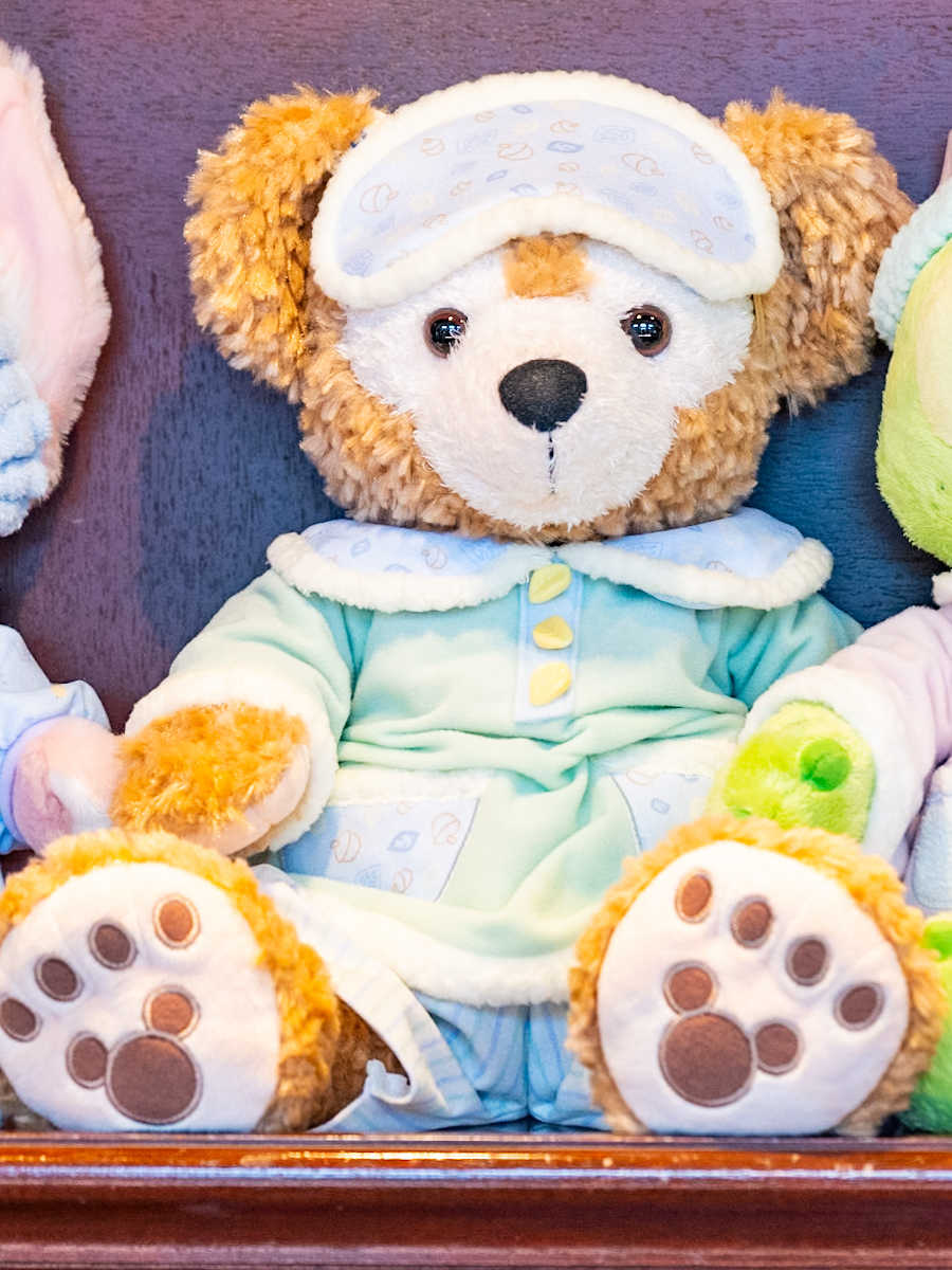 パジャマ姿がかわいい！東京ディズニーシー“ダッフィー＆フレンズの