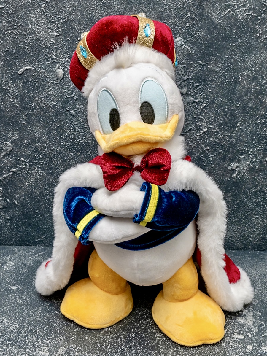 ふわふわなおしりデザインも！ディズニーストア2025ドナルドお誕生日