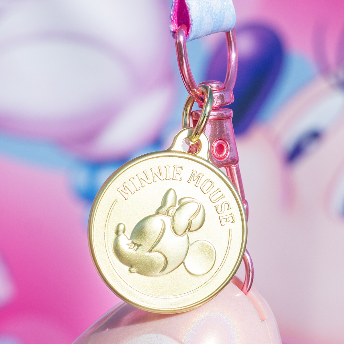 ポップでキュートなリボン型！東京ディズニーランド「ディズニー