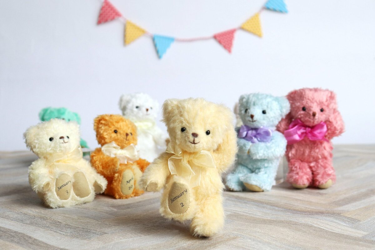 記念日を足裏に刻む新習慣】何色のベアが届く？開けて楽しいcoco365