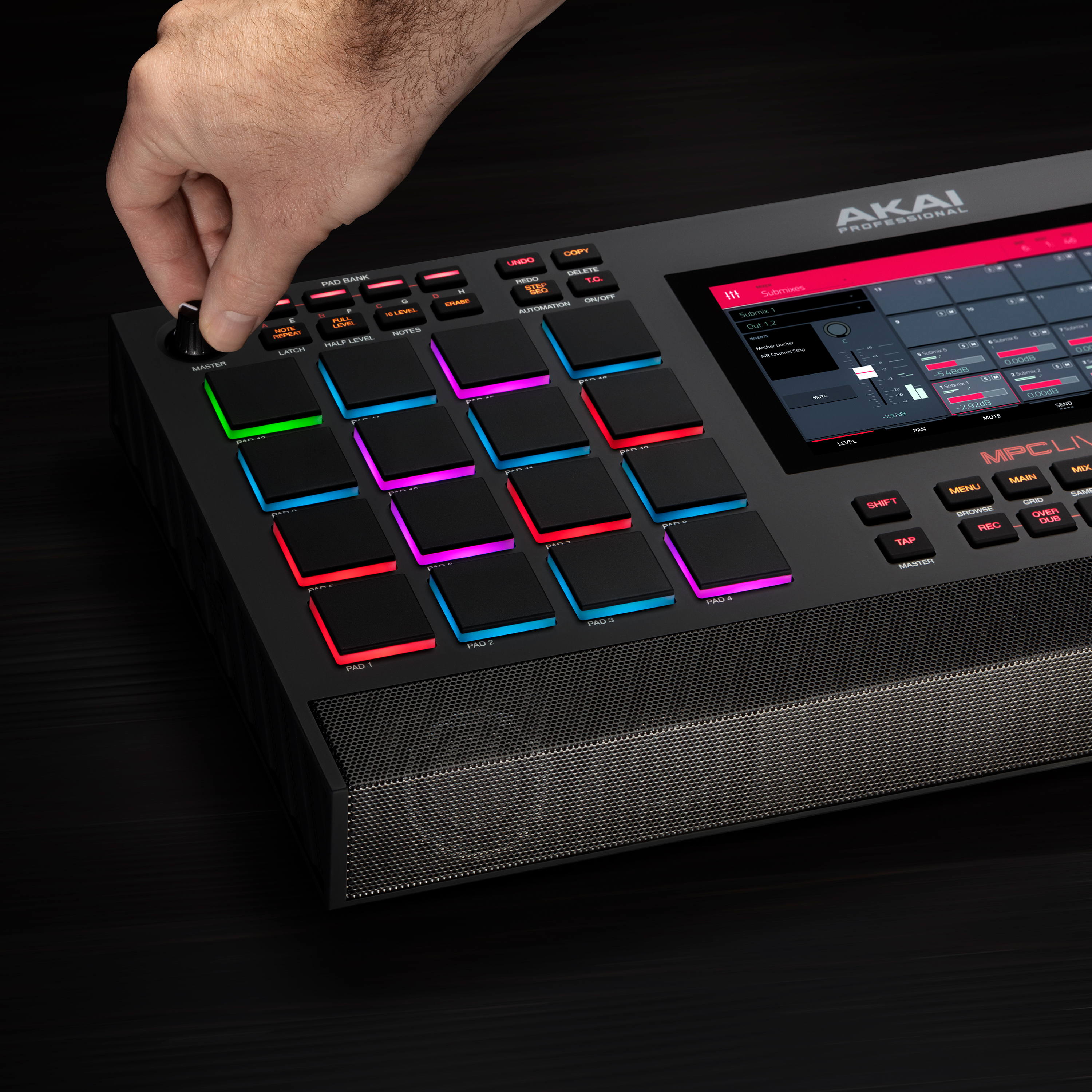 AKAI】MPC LIVE 2 充電式バッテリー・スピーカーを内蔵ドラムマシン