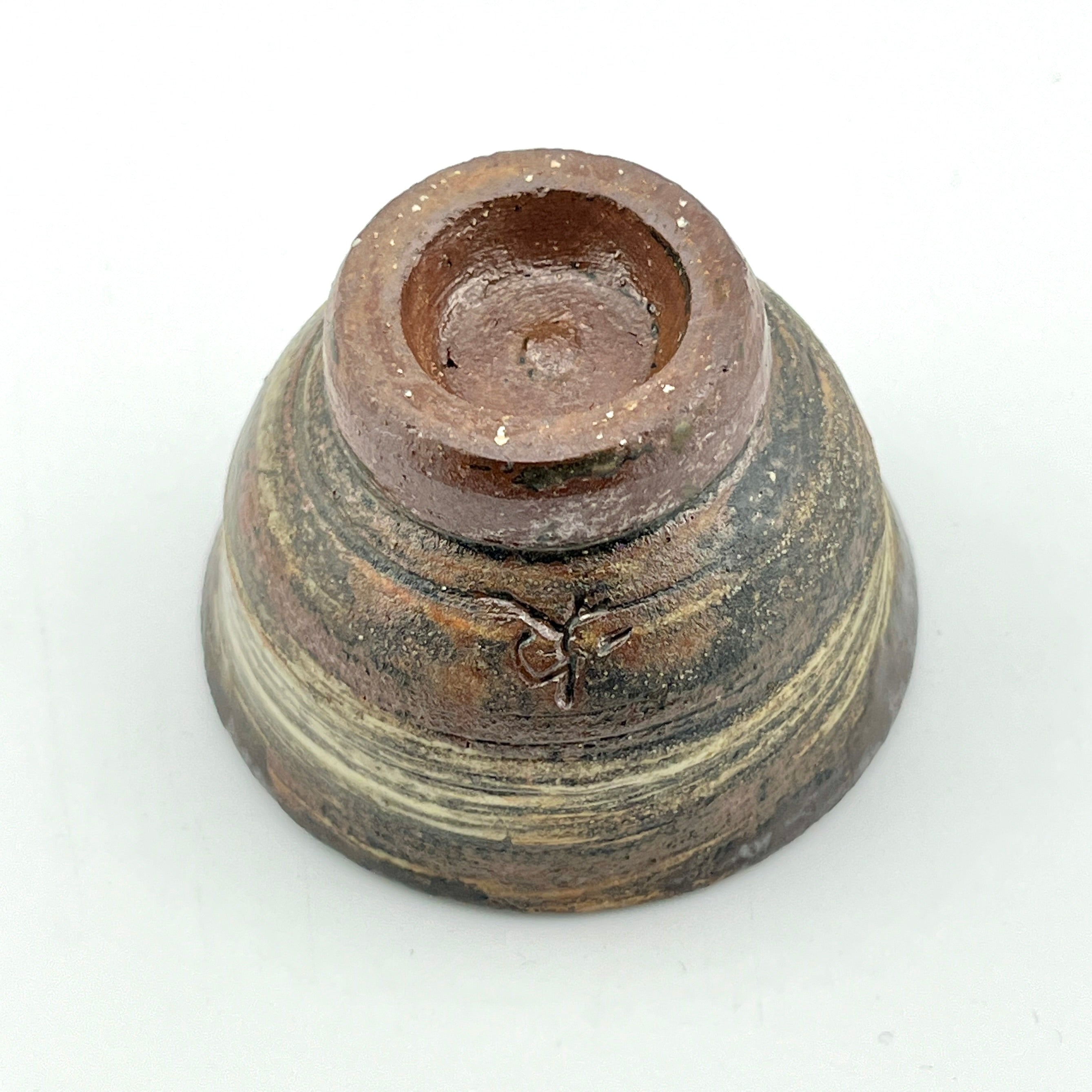 壺屋焼 人間国宝 金城次郎作 魚文ぐい呑 （笑う魚） – 生活民芸 なかむた