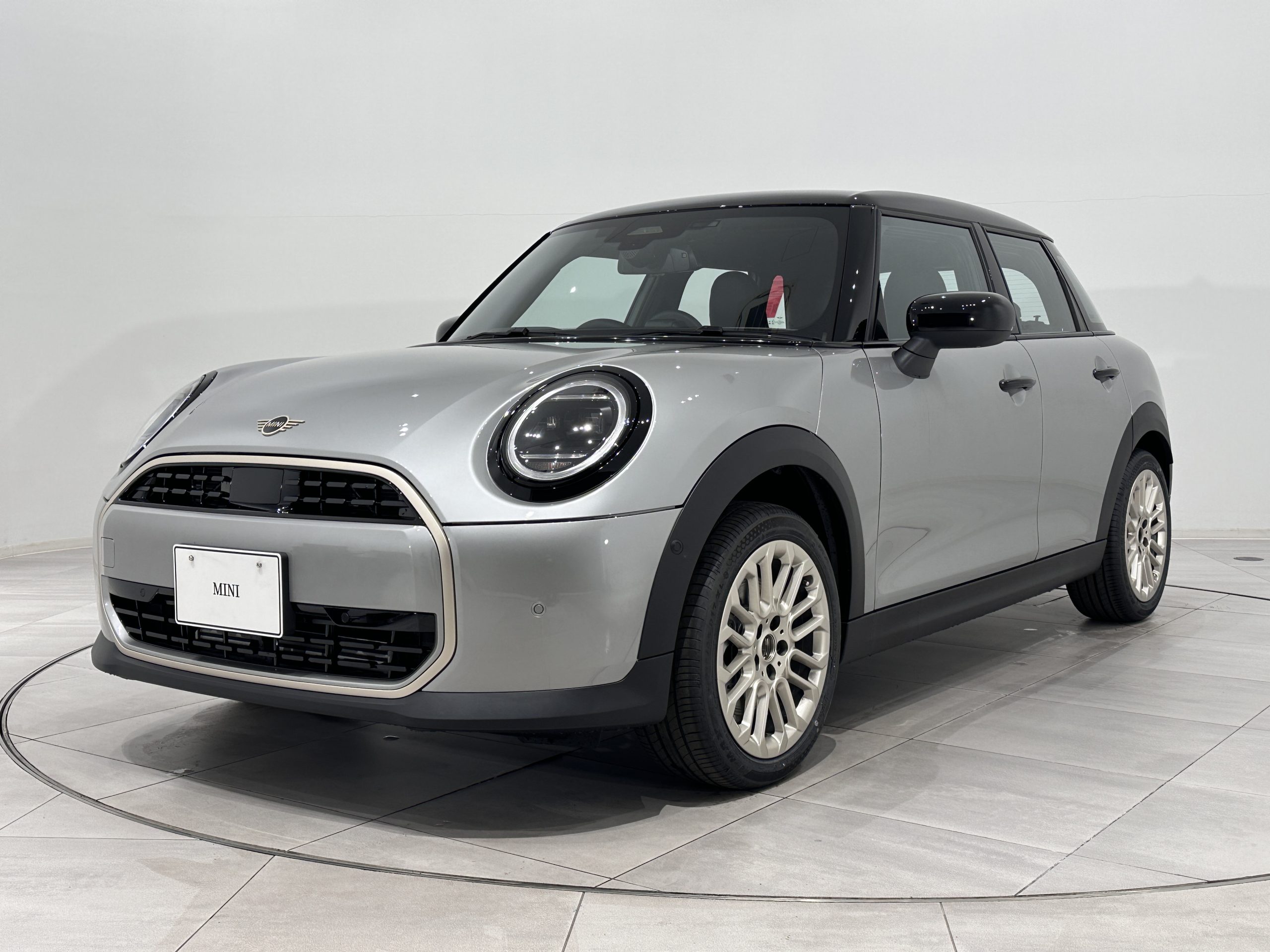 在庫車両 – MINI Village Tokyo