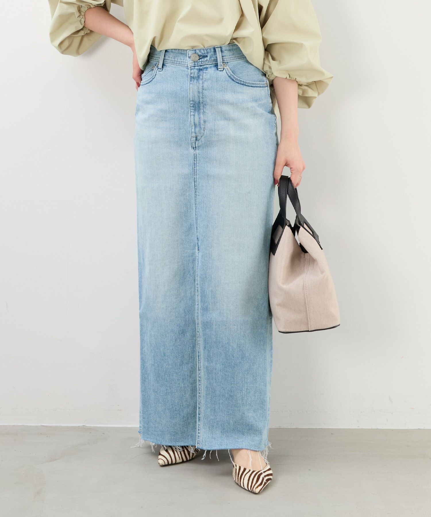 000000003676-01-l.jpg?t=