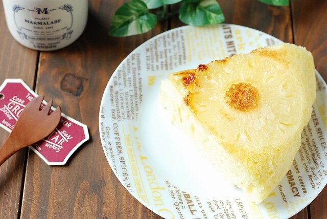 ホットケーキミックスとフライパンで簡単にできる！パイナップルアップ