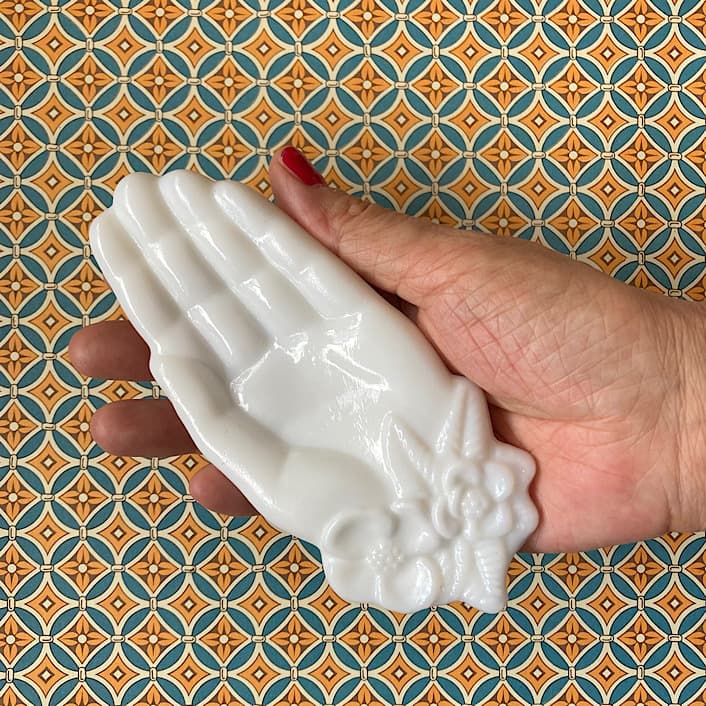 013『BIRD-IN-HAND』Avonミルクガラスハンドトレイ片手タイプ