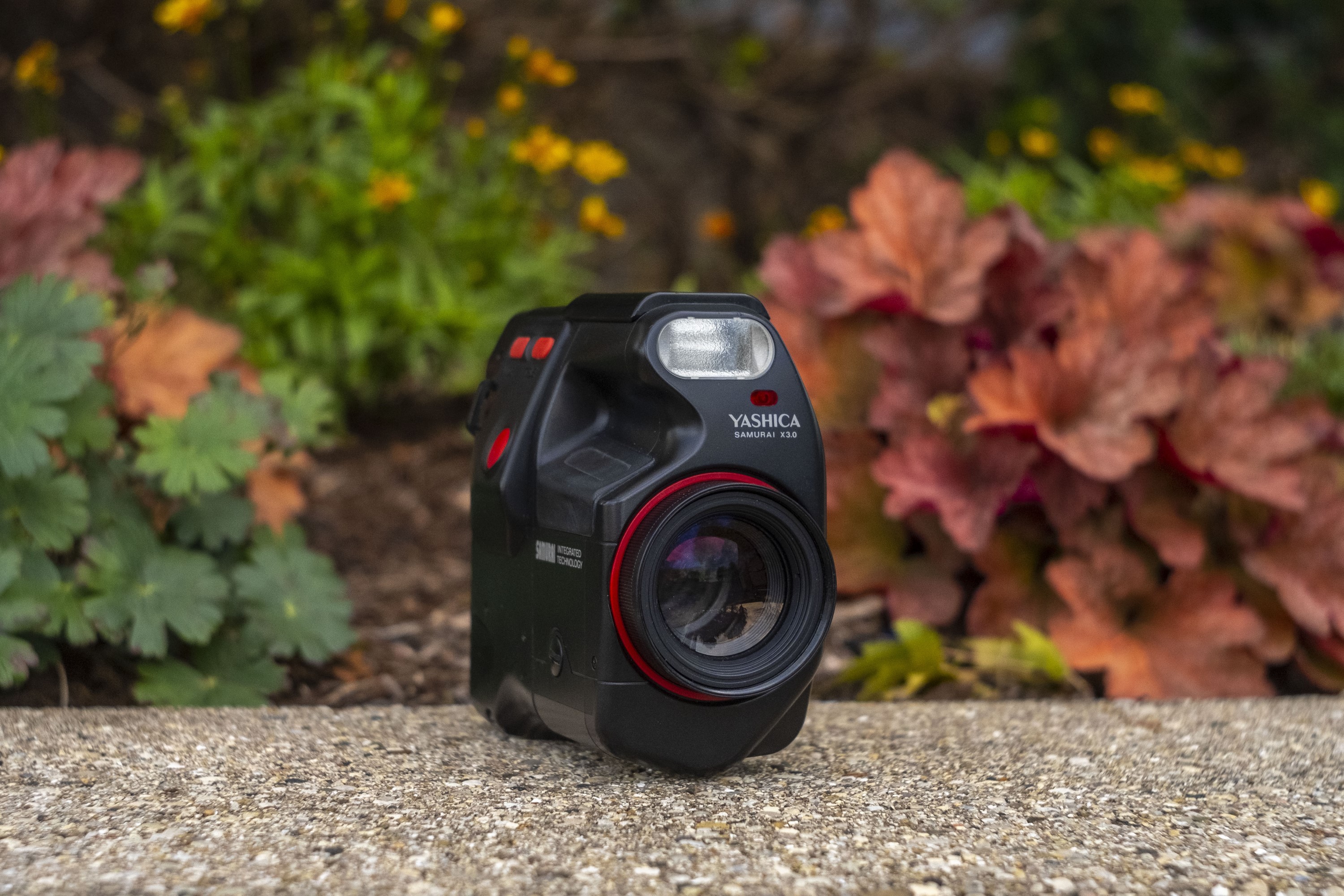 Yashica Samurai X3.0 (1988) – mike eckman dot com