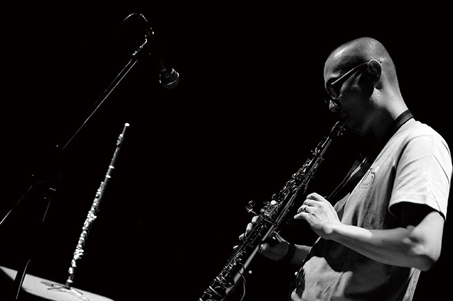 Uyama Hiroto 『freedom of the son』 | Mikiki by TOWER RECORDS