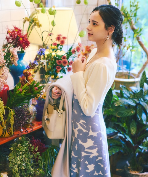 ジャガードフラワーニットワンピース｜プロポーションボディ