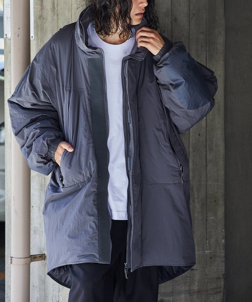 限定展開 ビッグシルエット プリマロフト モンスターパーカー