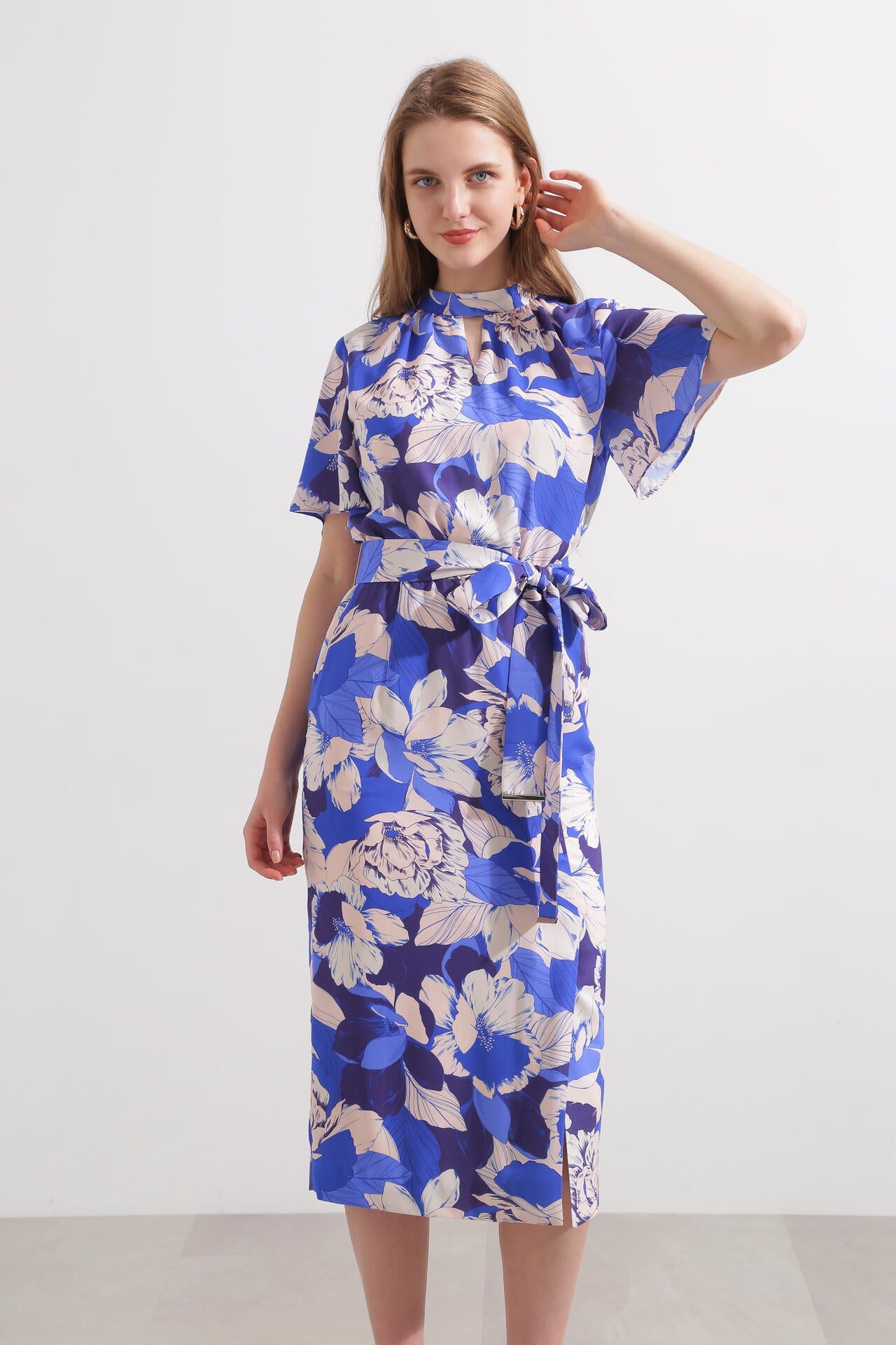 WEB限定品】グラフィカルフラワープリントワンピース | PINKY&DIANNE