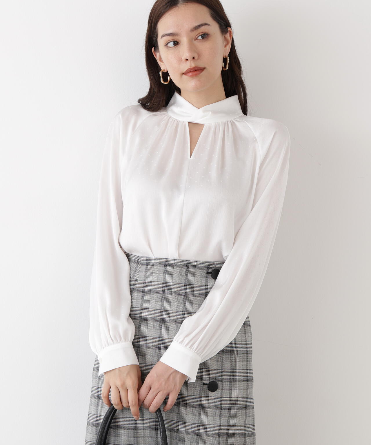 ギャザーネックドットジャガードブラウス | PINKY&DIANNE（ピンキー