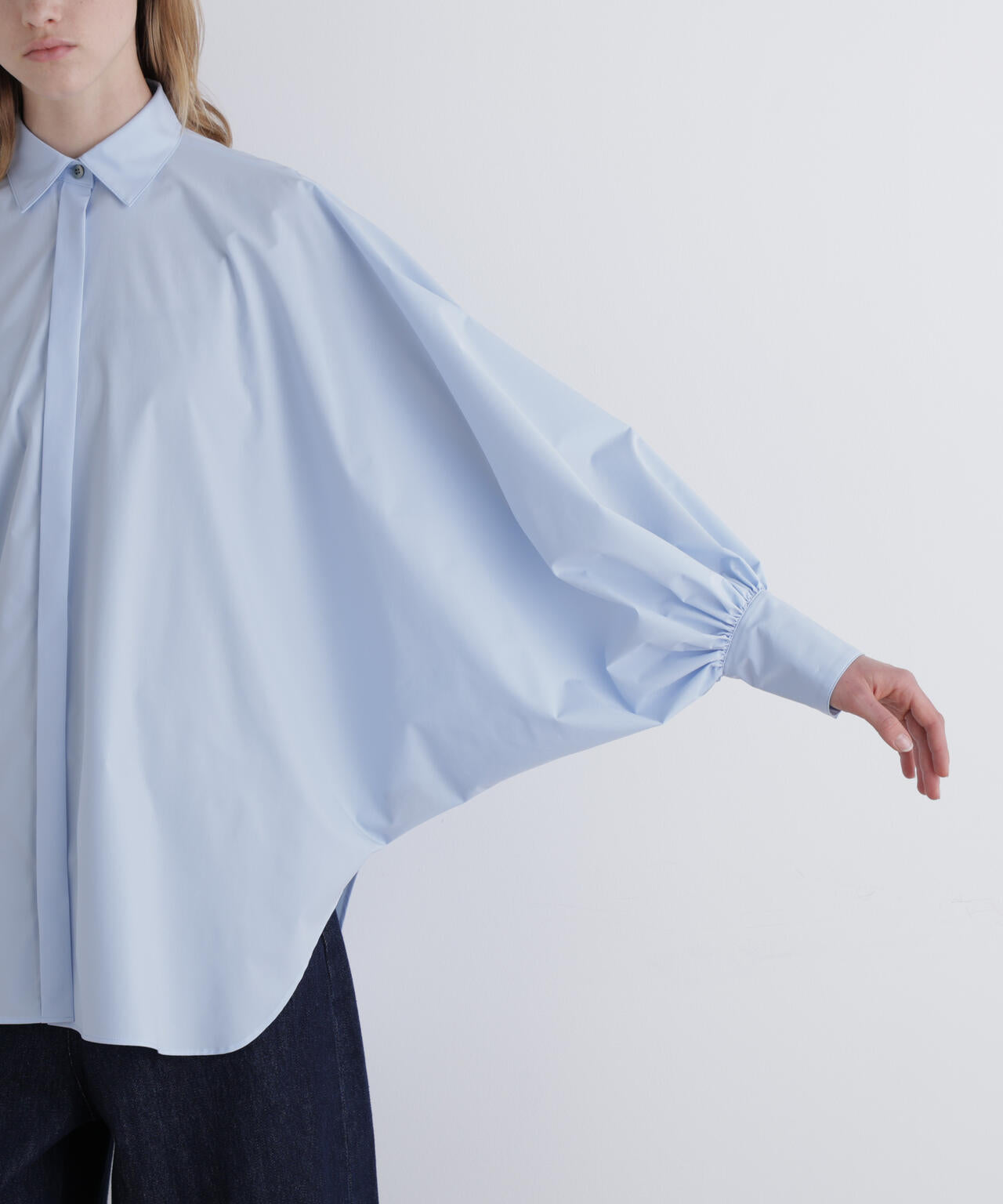 SOLOTEXブロードバックギャザーブラウス | LE PHIL（ル フィル