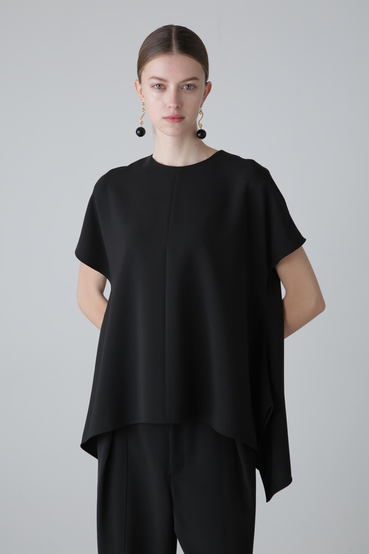 ライトストレッチブラウス | ADORE（アドーア） ｜【公式】通販mix