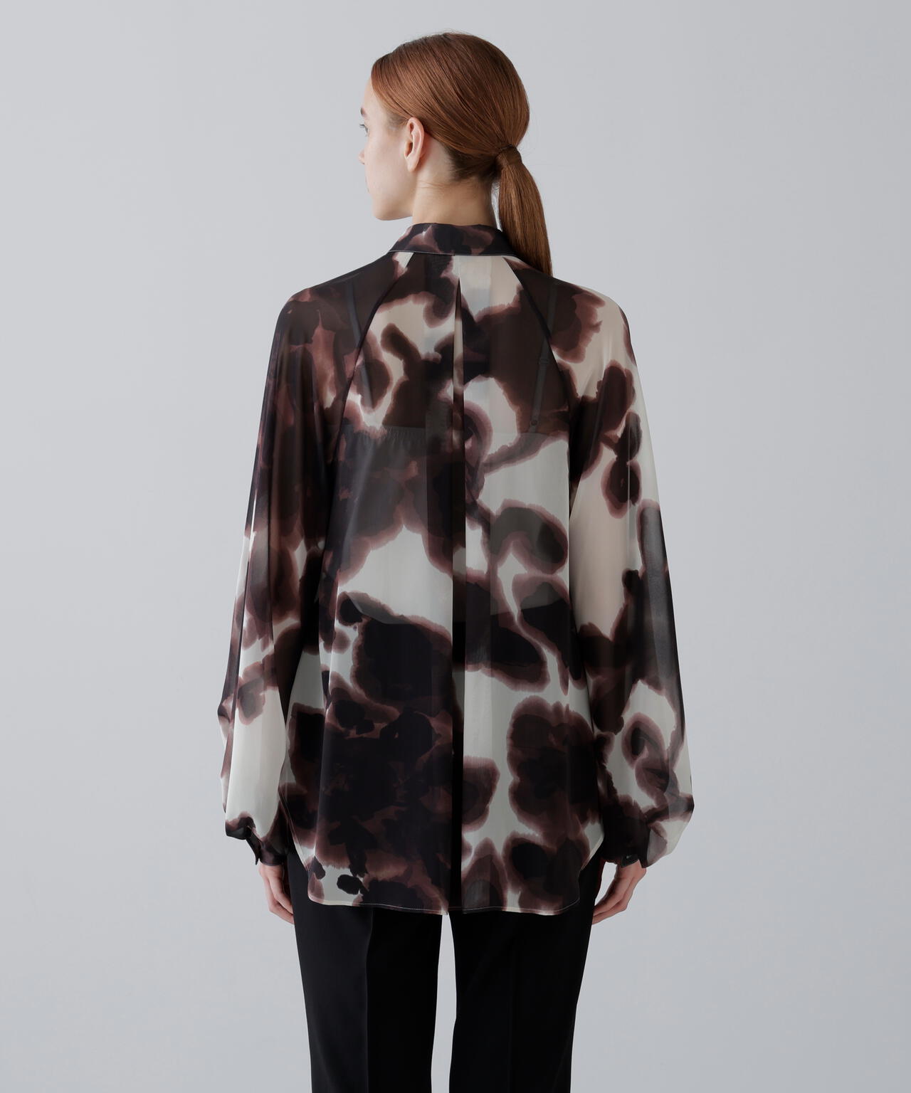 ロールシャッハプリントブラウス | ADORE（アドーア） ｜【公式】通販