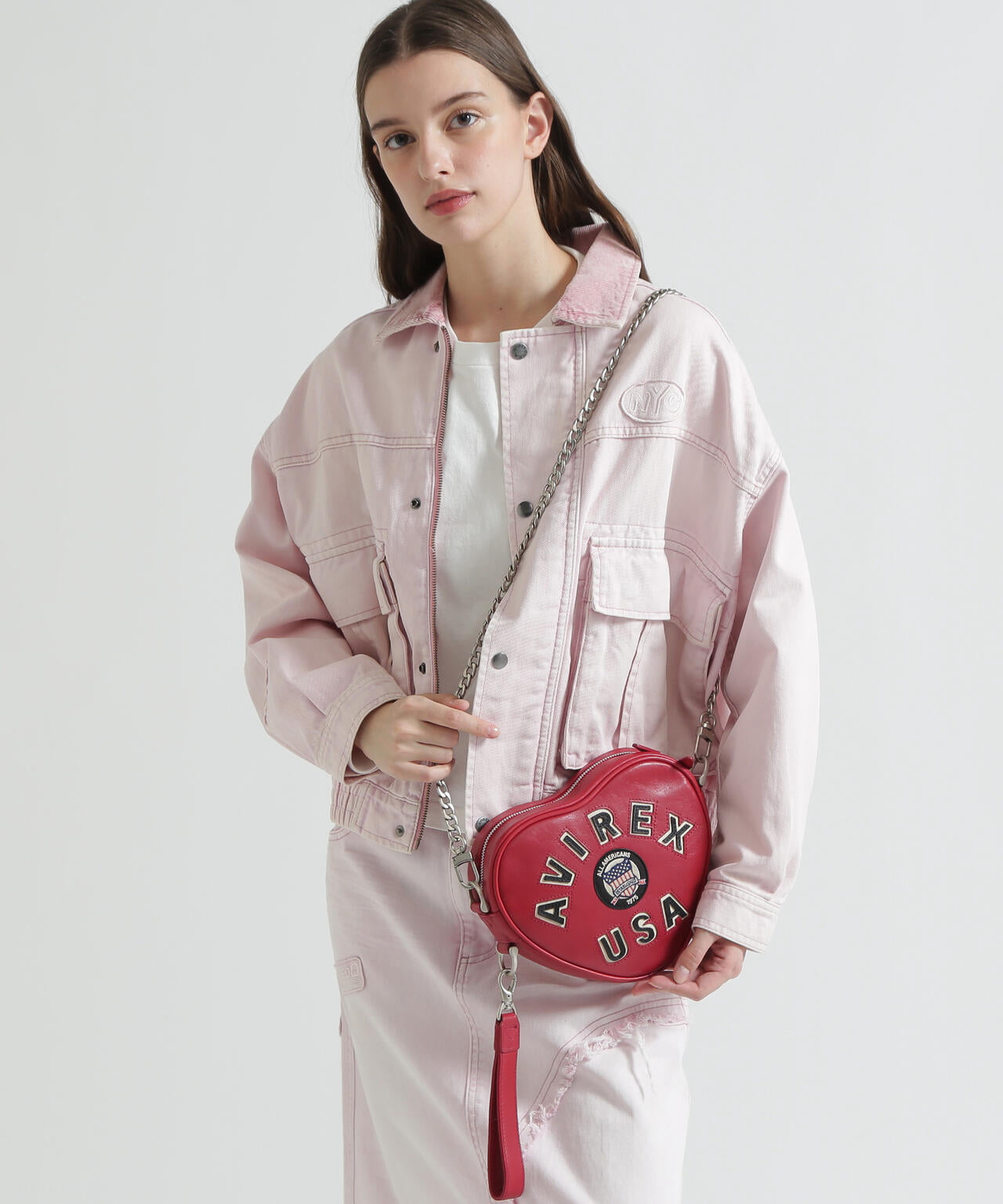 直営店限定》VARSITY HEART CHAIN BAG/バーシティーハートチェーン