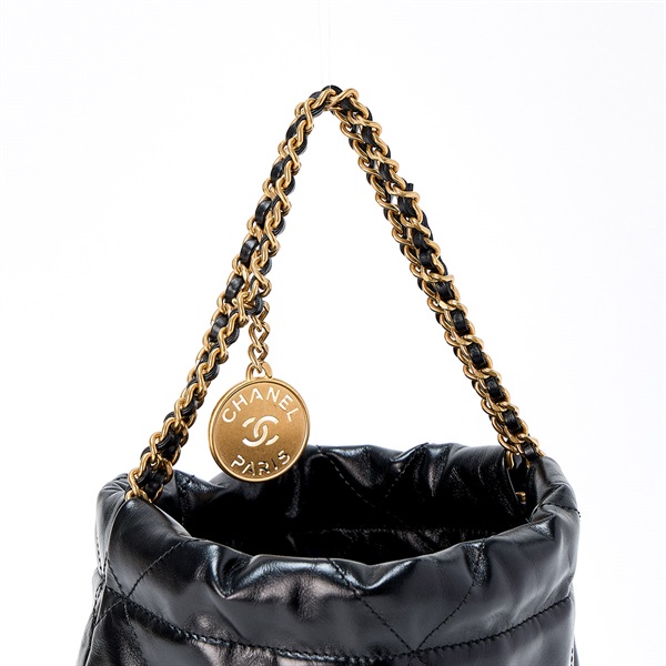 CHANEL シャネル22 ミニ 2021年以降 ショルダーバッグ ブラック マット