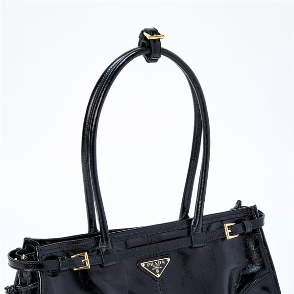 PRADA ボニー トライアングル ショルダーバッグ ブラック ゴールド
