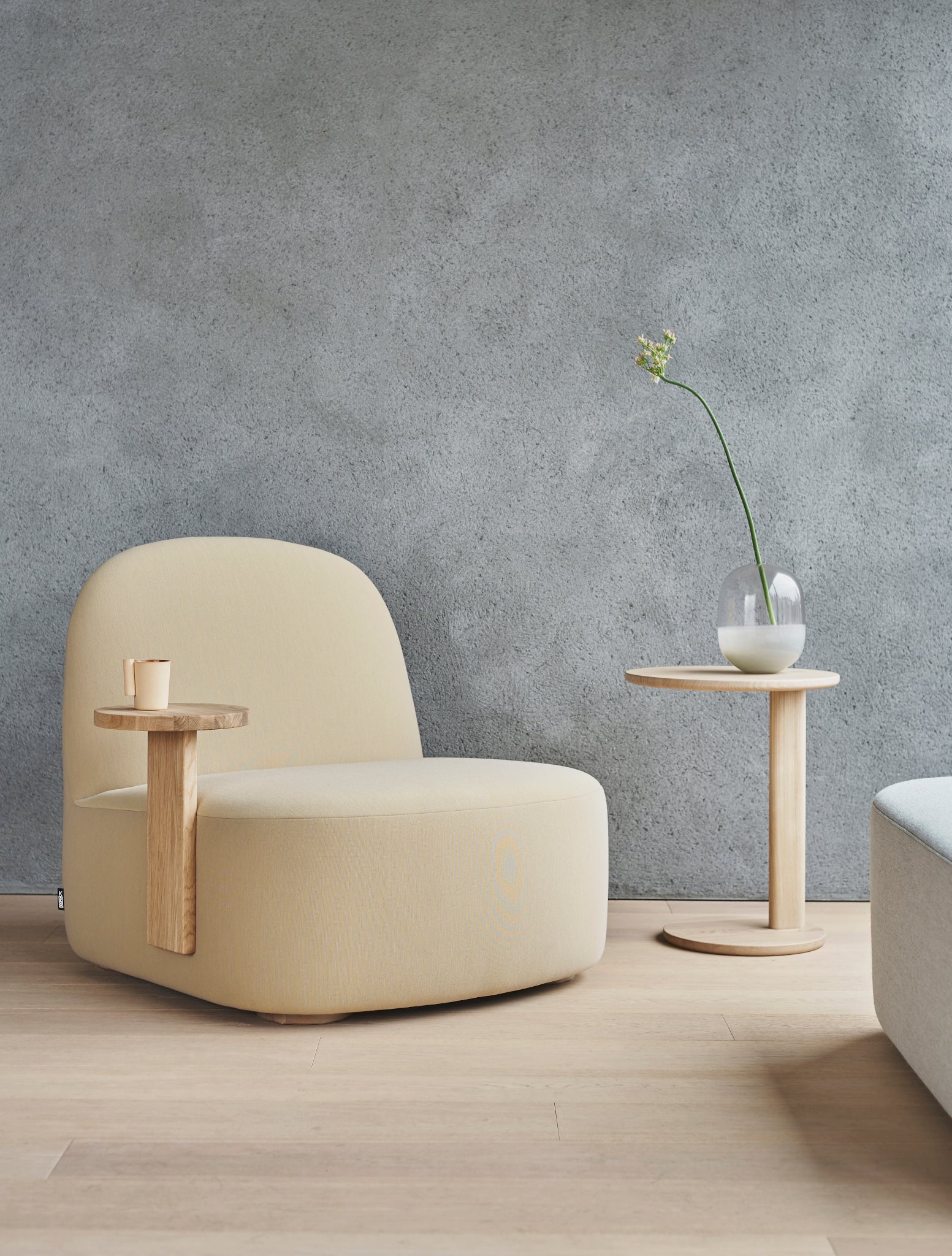 Elephant Side Table | エレファントサイドテーブル | Karimoku New