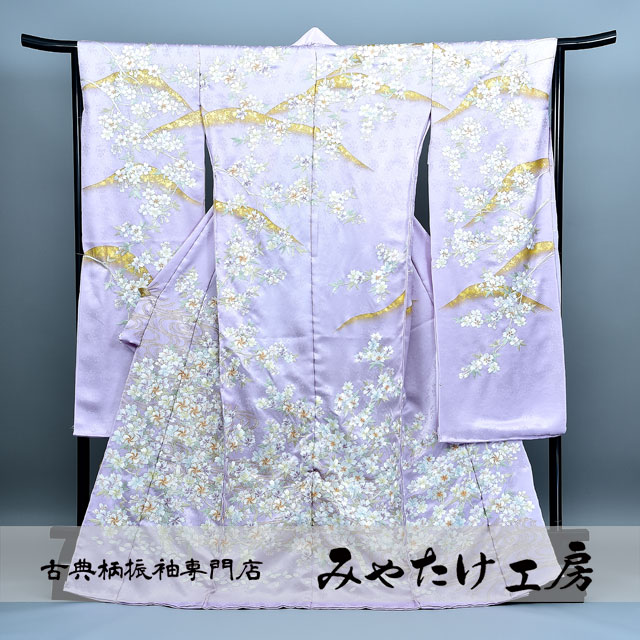 総刺繍振袖の魅力｜一針一針の手刺繍｜尾峨佐染繍とは│振袖選びの