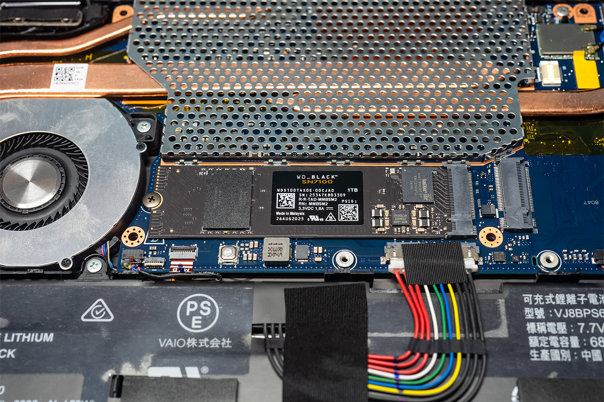 VAIO Z（VJZ1421）のSSD換装 | b's mono-log