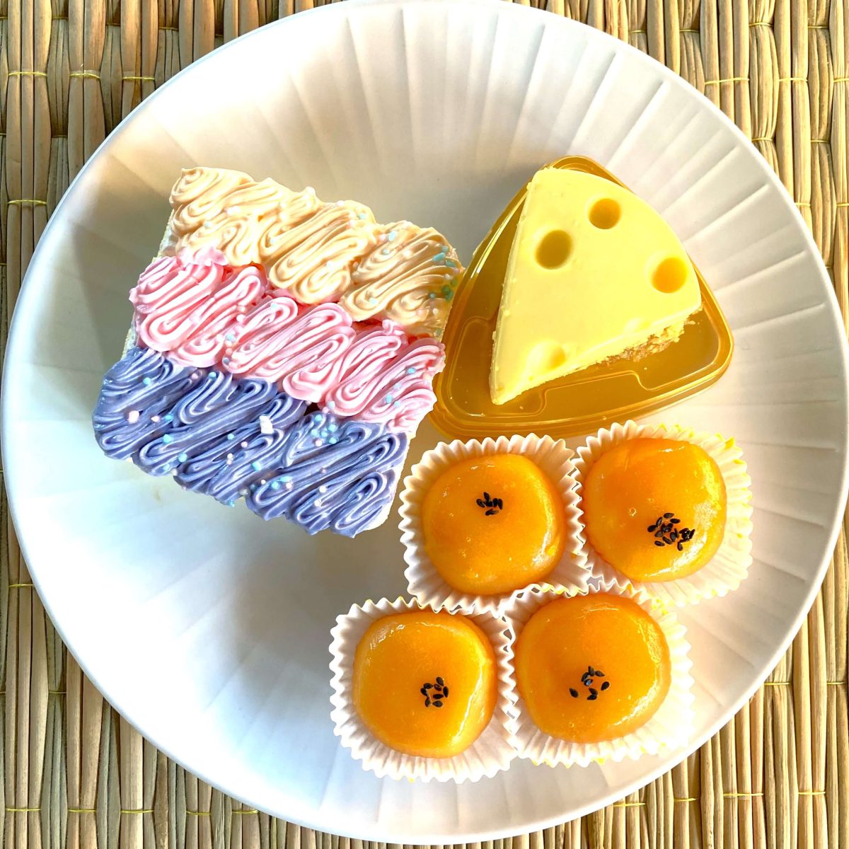 ダイバーズ まとめ売り コンビニ払い不可商品。 タイのセブンで何度も