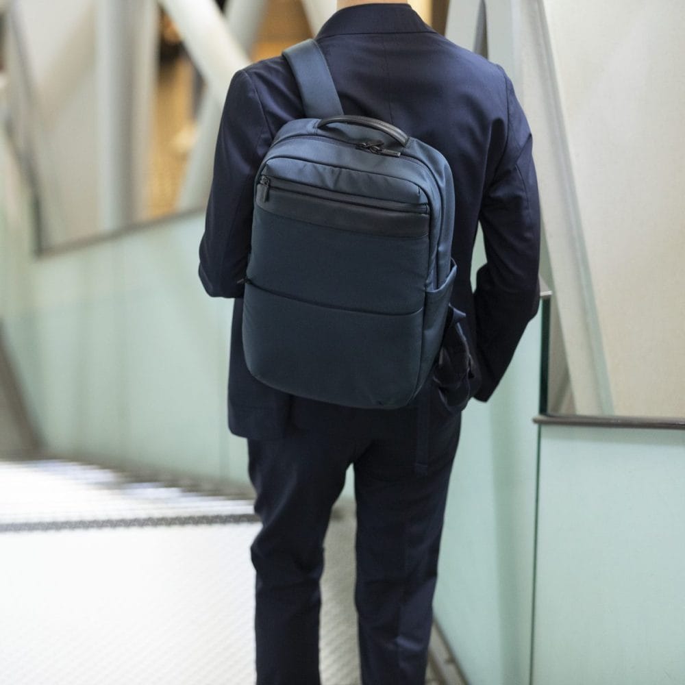 即戦力のビジネスバッグ3選】シップス“バリスティックナイロンシリーズ