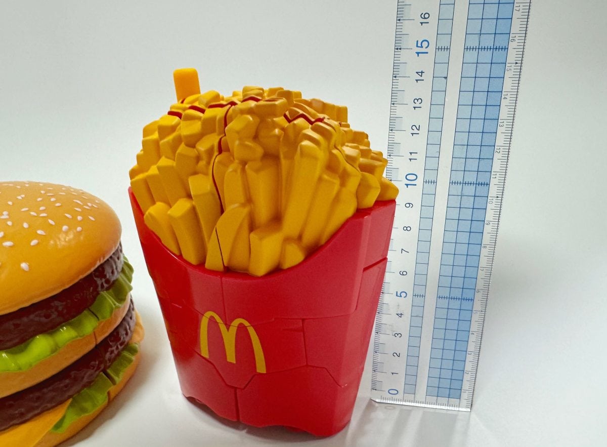 マックのポテトがロンギヌスの槍に!?」超レア！エヴァ×マクドナルド初