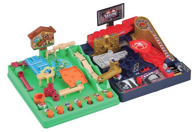 昭和100年で再注目】黒ひげ危機一発やサッカー盤が超進化してた！今