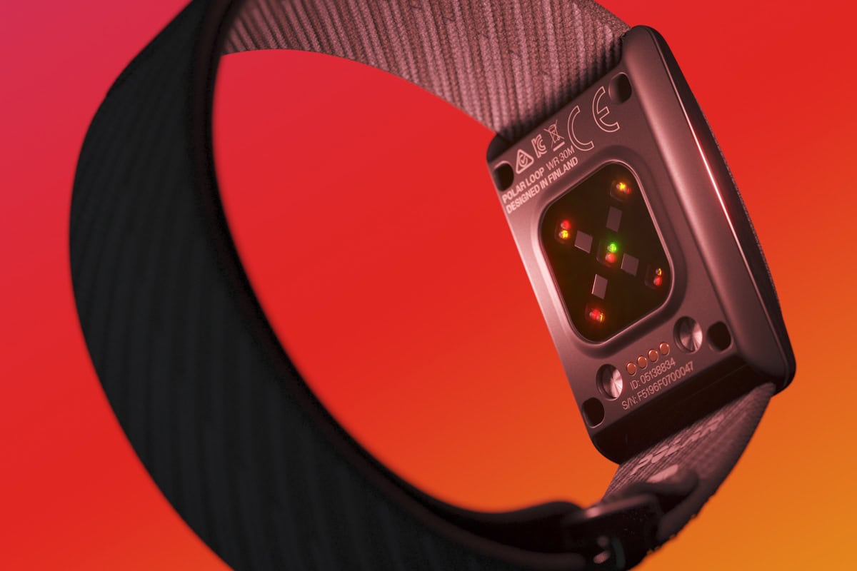 通知疲れのあなたへ】画面を捨てたスマートウォッチ!? 健康だけ測る