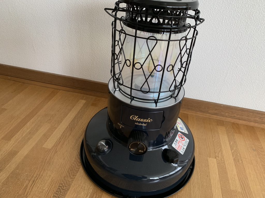 アンティークな石油ストーブCL-250！トヨトミ対流型ストーブ開封