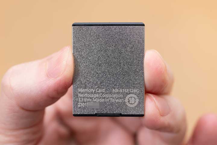 Nikon Z6,Z50,Z30用に Nextorage の CFexpress カード と SDカード を