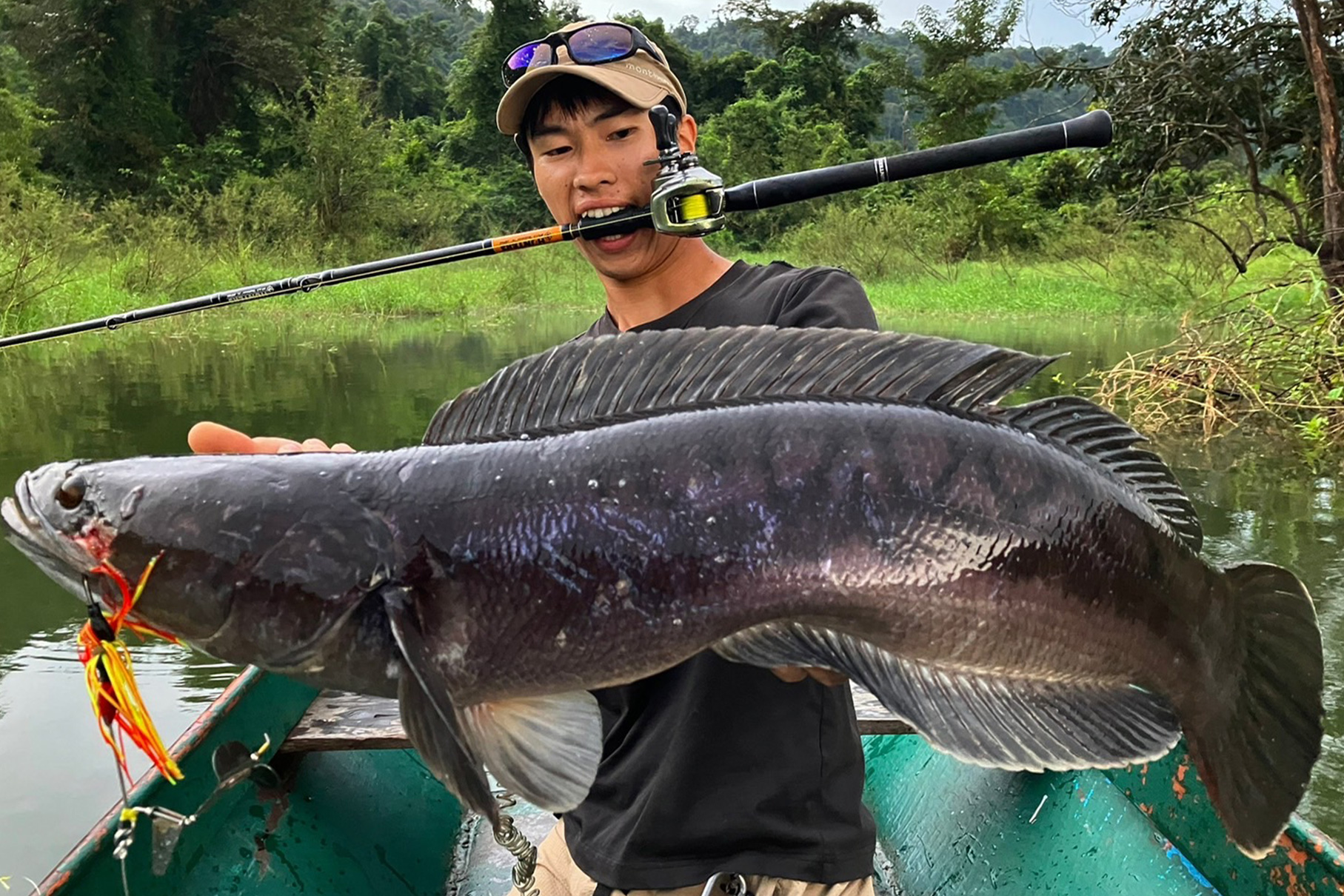 HUNTERS HT-6/7（第一世代） - Monster Kiss モンスターキス