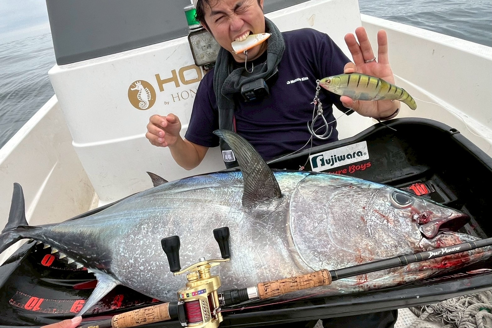 Dear Monster MX-∞ - Monster Kiss モンスターキス