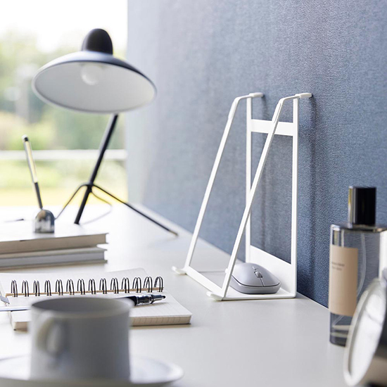 two way stand | AssistOn