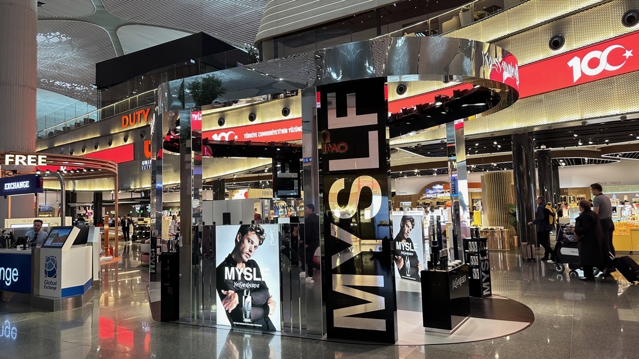 YSL MYSLF unveils vibrant retailtainment space at Istanbul Airport