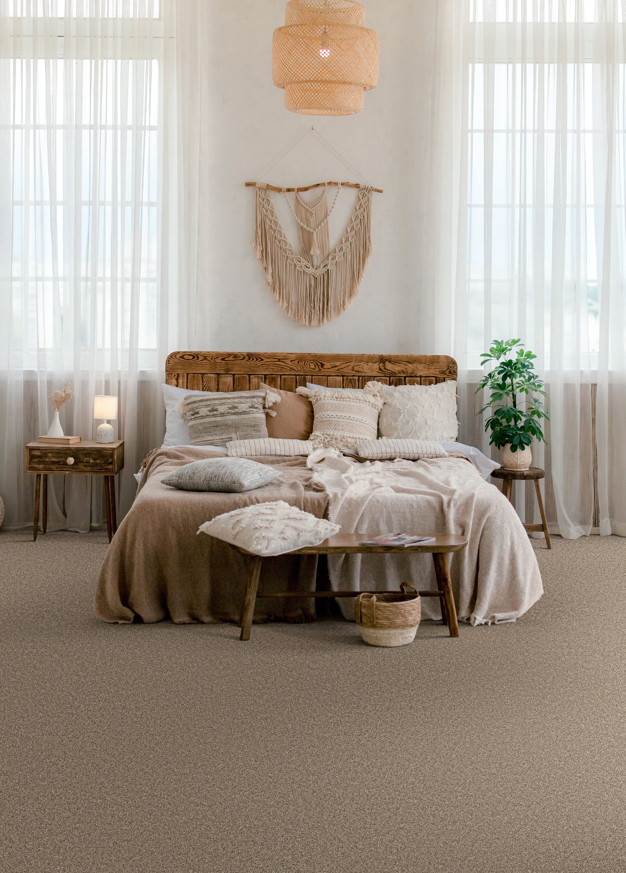 STAINMASTER PetProtect Ready 2 Play II Dachshund Brown 58.5-oz sq